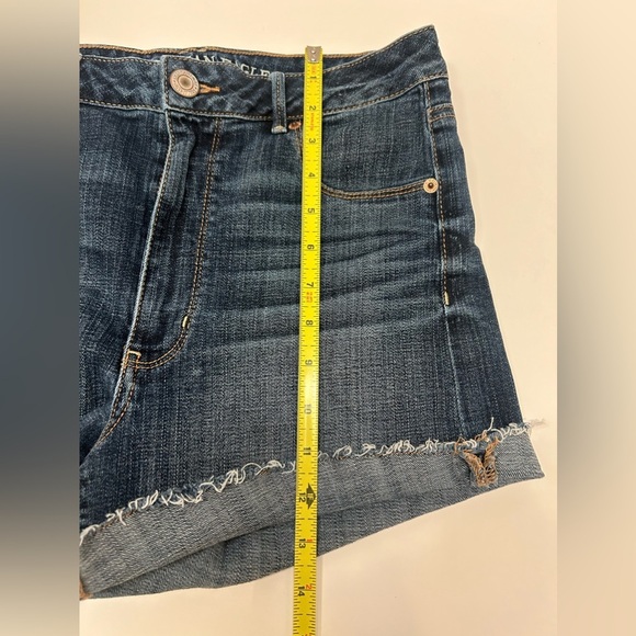 American Eagle Sky High Shortie Cuffed Raw Hem Shorts Size 12 *Run Small 8 - Picture 12 of 16